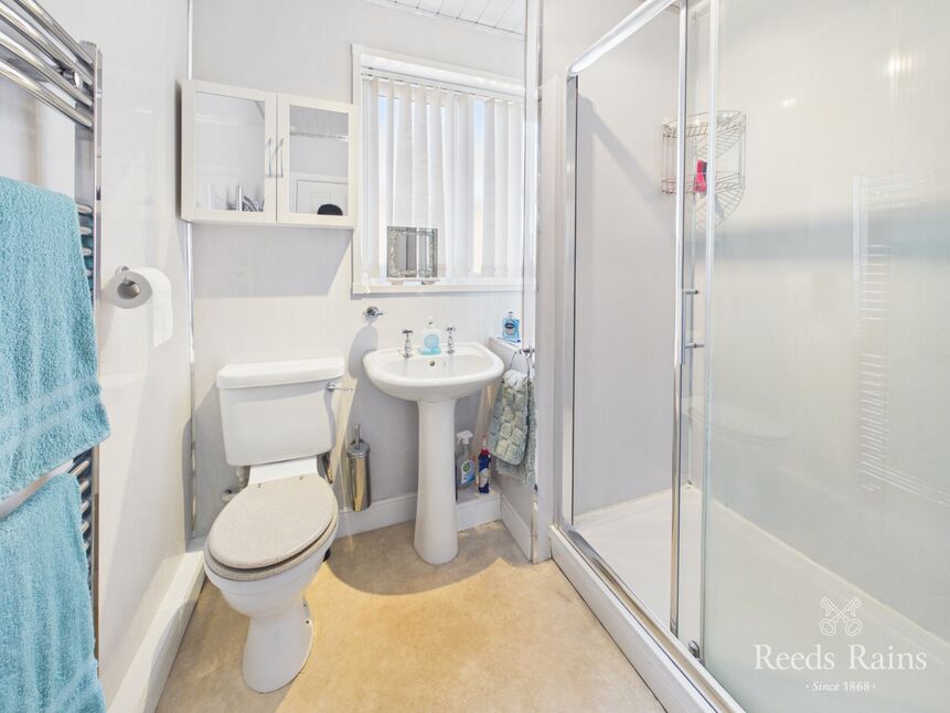 Shower Room / WC