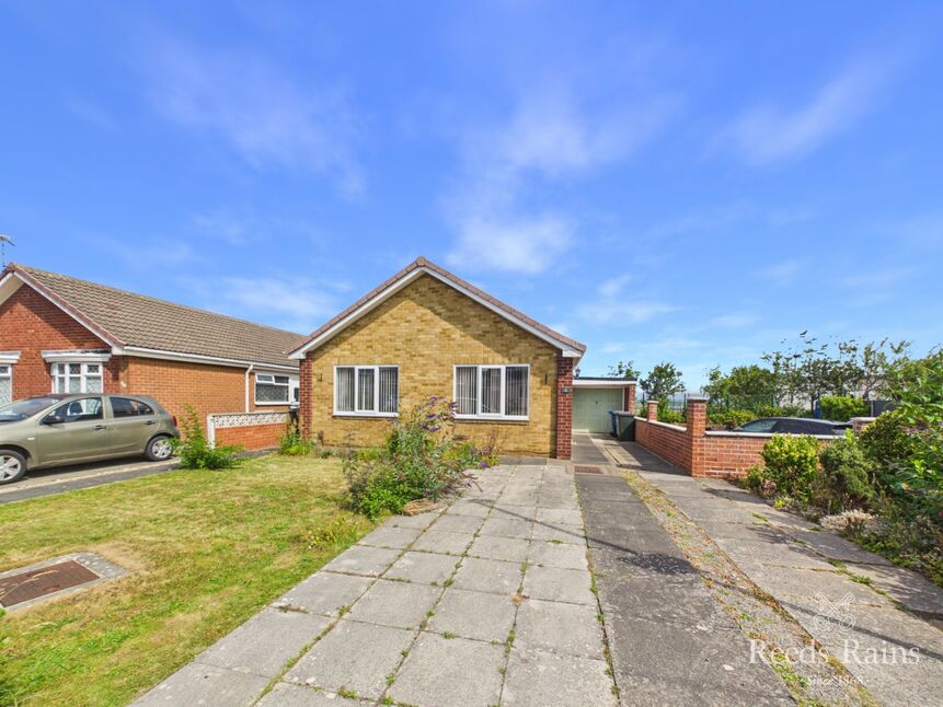 Main image of 2 bedroom Detached Bungalow for sale, Marlborough Avenue, Marske-by-the-Sea, North Yorkshire, TS11
