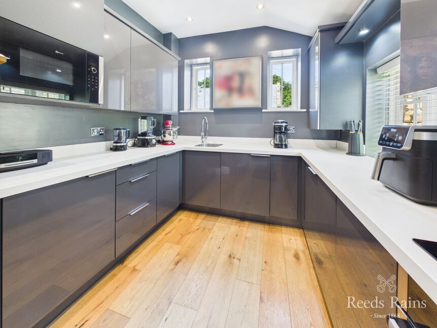 Kitchen / Diner