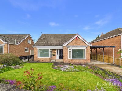 4 bedroom Detached Bungalow for sale