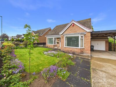 4 bedroom Detached Bungalow for sale