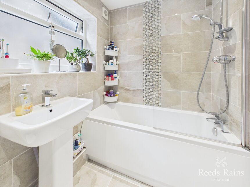 Bathroom / WC