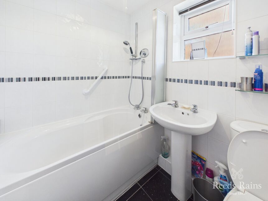 Bathroom / WC