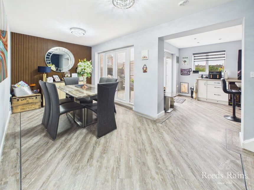 Dining / Family Room