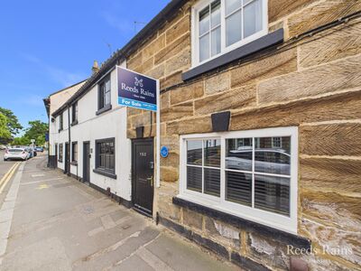 Westgate, 2 bedroom Mid Terrace Property for sale, &pound;179,999