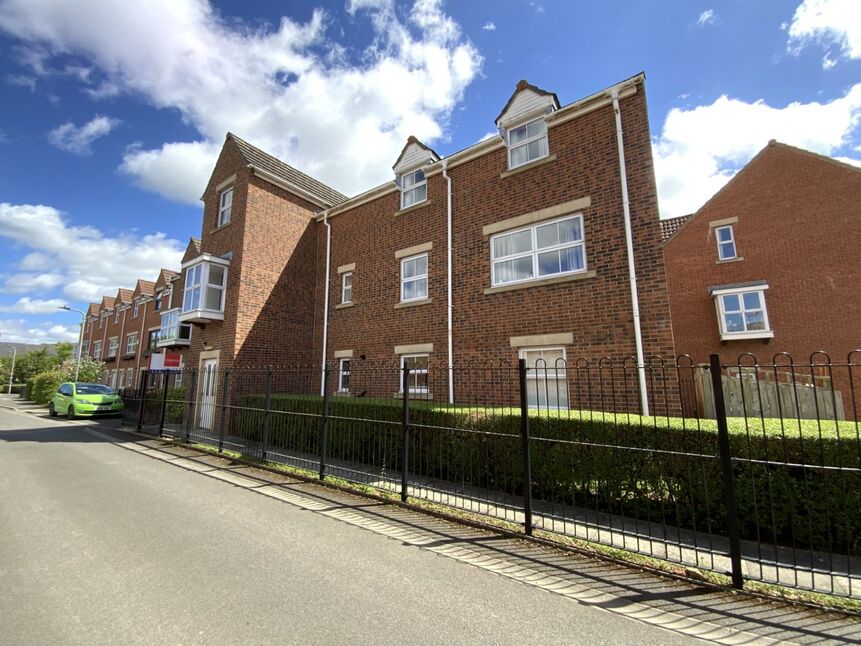 Main image of 3 bedroom Flat for sale, Frankfield Mews, Great Ayton, North Yorkshire, TS9