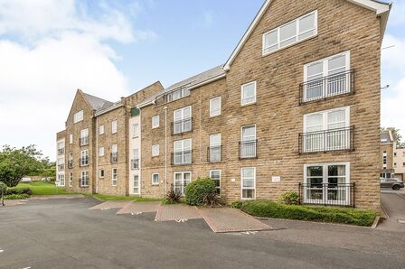 Albert Promenade, 2 bedroom Flat to rent, &pound;800 pcm
