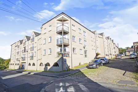 2 bedroom  Flat to rent