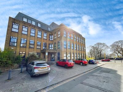 Park Road, 1 bedroom  Flat to rent, £600 pcm