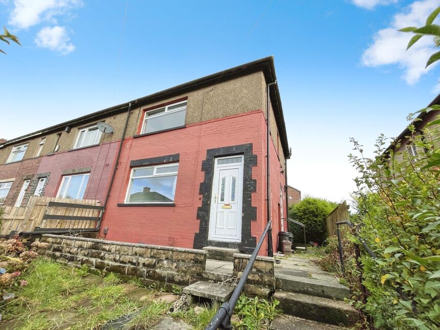 Main image of 2 bedroom End Terrace House to rent, Denfield Avenue, Halifax, West Yorkshire, HX3