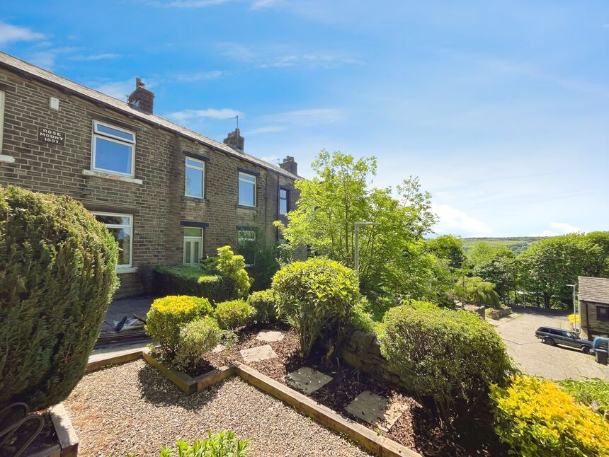 3 bedroom Mid Terrace House to rent