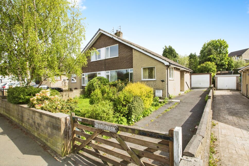 Main image of 2 bedroom Semi Detached House for sale, Lower Edge Road, Elland, West Yorkshire, HX5