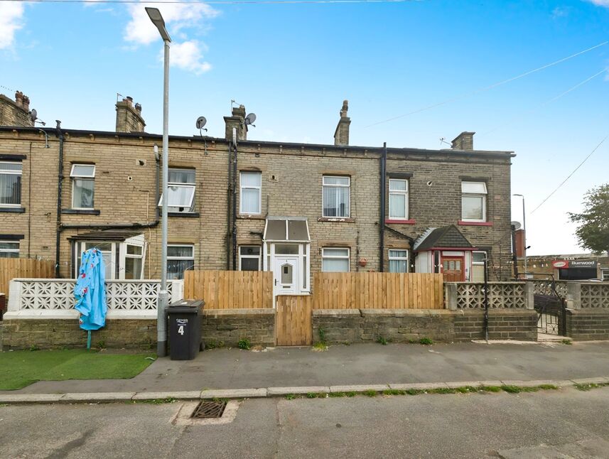 Main image of 2 bedroom Mid Terrace House for sale, Roseberry Terrace, Halifax, West Yorkshire, HX1