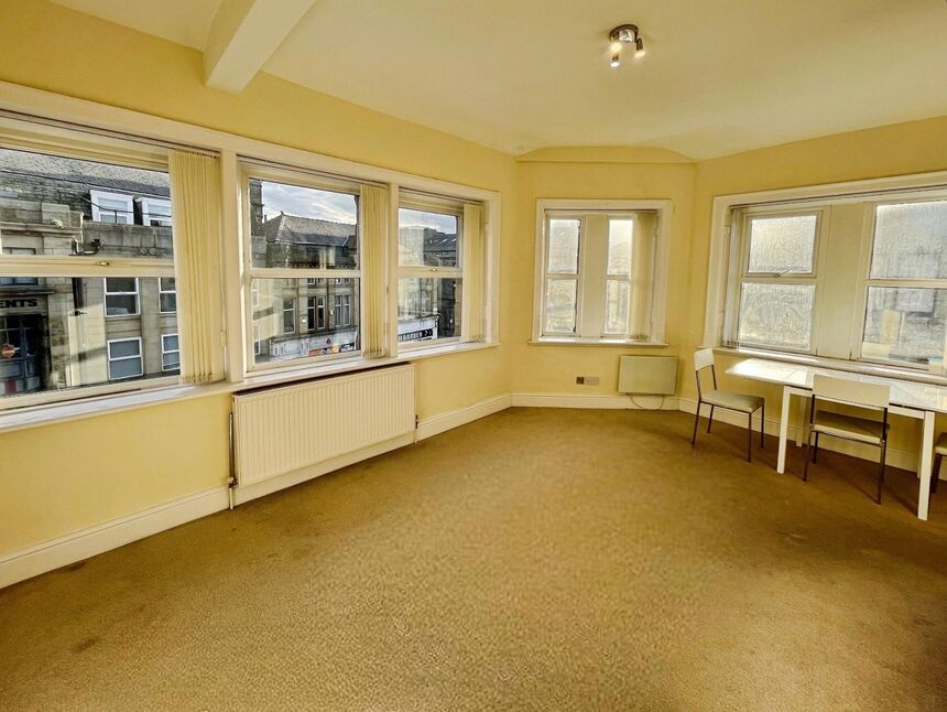 Main image of 3 bedroom  Flat to rent, Bull Green, Halifax, West Yorkshire, HX1