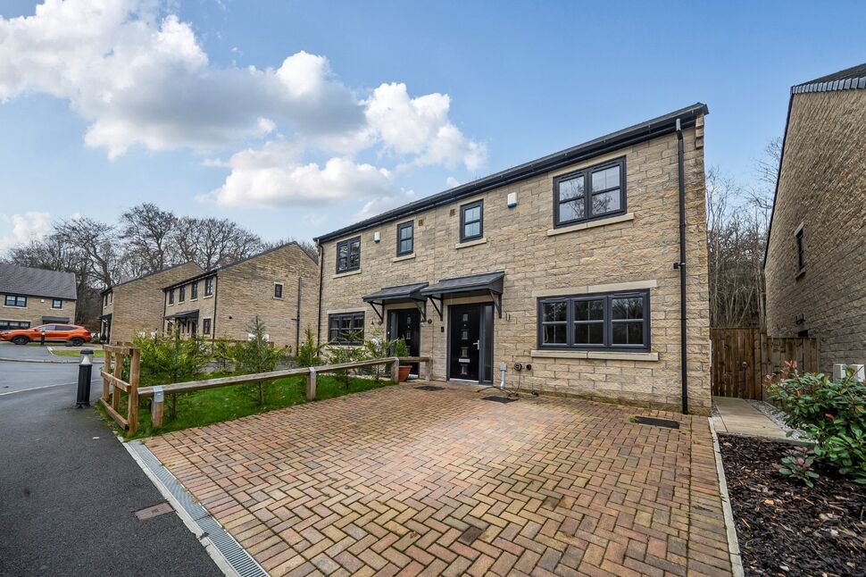 Main image of 3 bedroom Semi Detached House for sale, Creek View, Wheatley, West Yorkshire, HX3