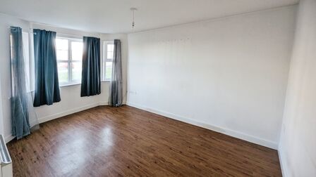2 bedroom  Flat for sale