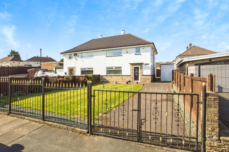 Main image of 3 bedroom Semi Detached House for sale, Myrtle Drive, Halifax, West Yorkshire, HX2