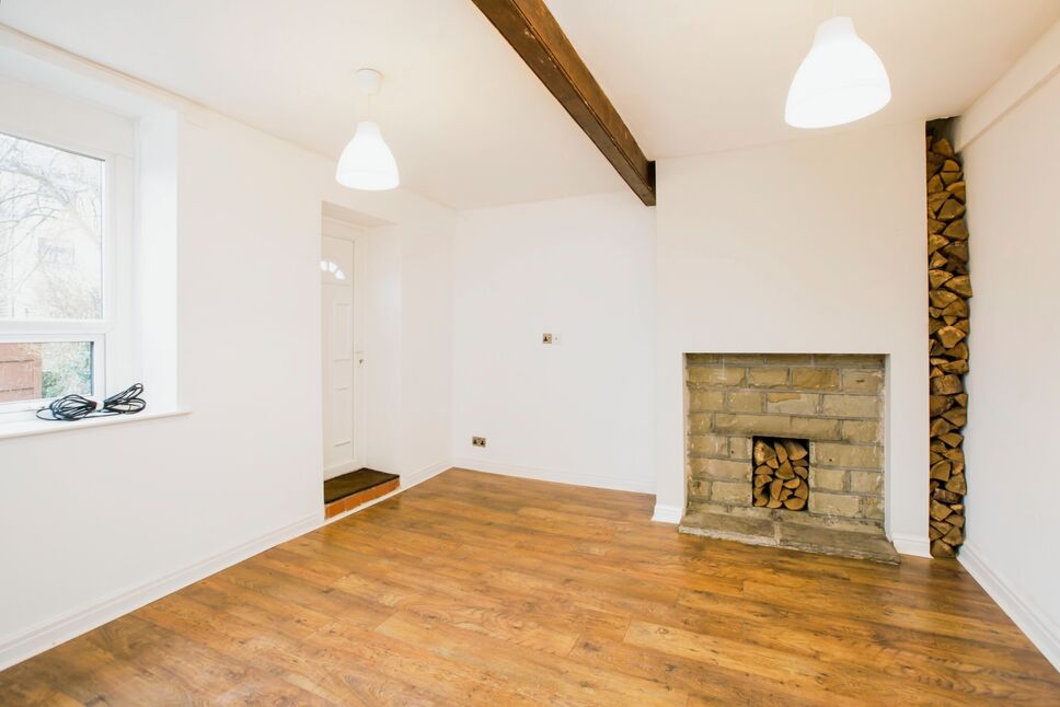 2 Bedroom End Terrace House For Sale Hoults Lane Greetland HX4 2-bedroom-end-terrace-house-for-sale-hoults-lane-greetland-hx4