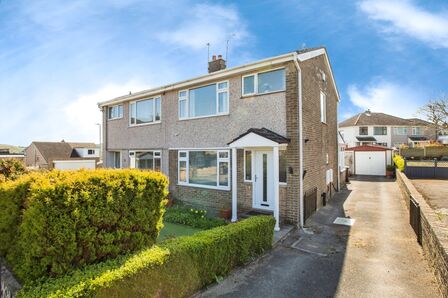 Birkdale Grove, 3 bedroom Semi Detached House for sale, £260,000