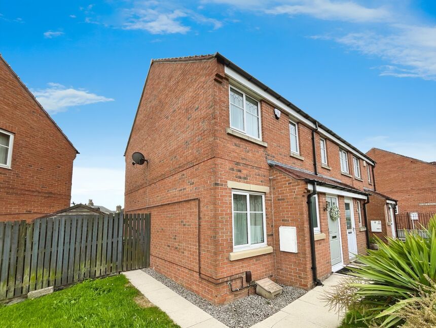 Main image of 2 bedroom End Terrace House to rent, Reevy Road, Bradford, West Yorkshire, BD6