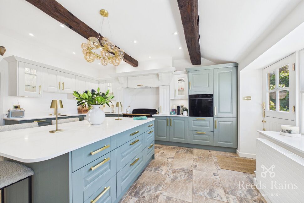Breakfast Kitchen