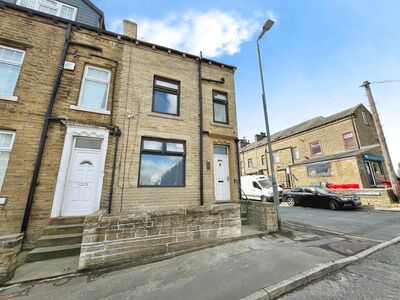 5 bedroom End Terrace House to rent