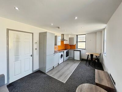 1 bedroom  Flat to rent