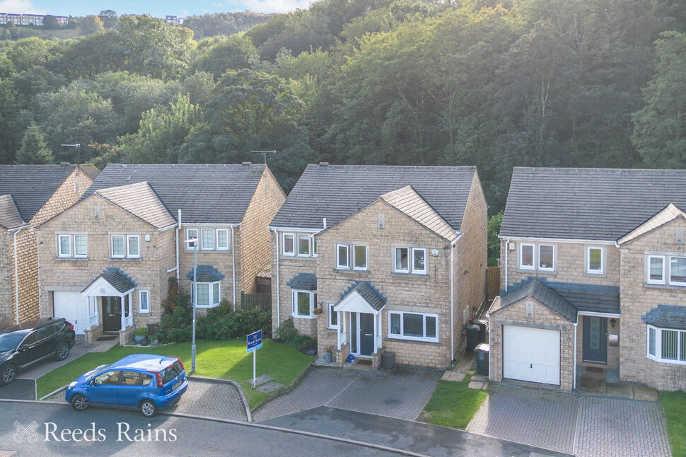 Main image of 5 bedroom Detached House for sale, Hops Lane, Halifax, West Yorkshire, HX3