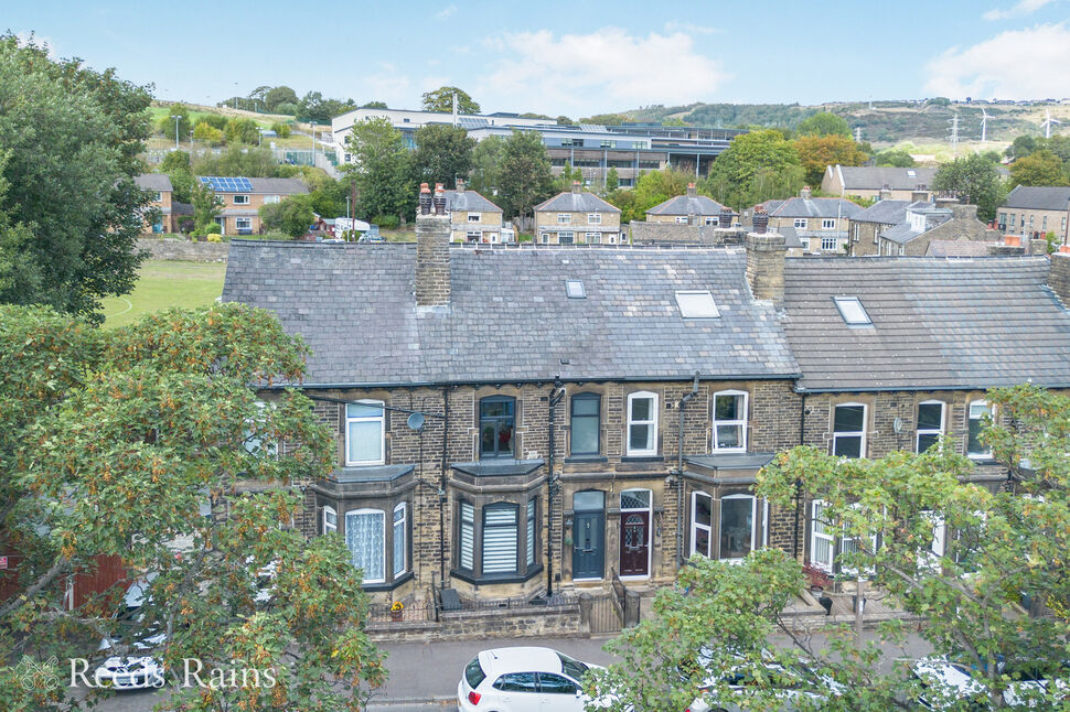 Main image of 3 bedroom Mid Terrace House for sale, Beechwood Avenue, Halifax, West Yorkshire, HX2