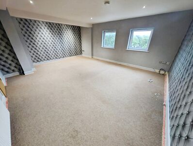 2 bedroom  Flat for sale