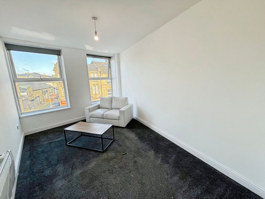 Main image of 1 bedroom  Flat to rent, Bull Green, Halifax, West Yorkshire, HX1