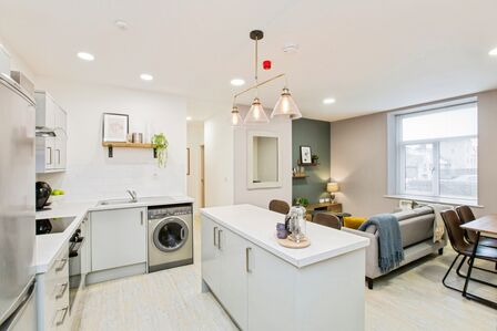 2 bedroom  Flat for sale