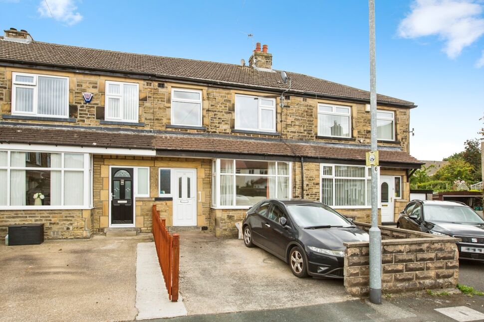 Main image of 3 bedroom Mid Terrace House for sale, Newlands Grove, Halifax, West Yorkshire, HX3