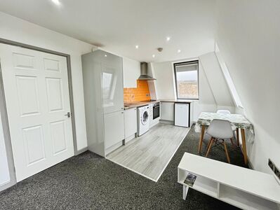 1 bedroom  Flat to rent