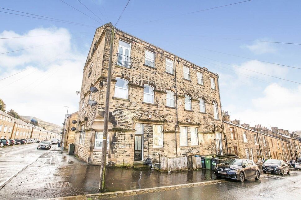 Main image of 2 bedroom  Flat to rent, Browning Avenue, Halifax, West Yorkshire, HX3