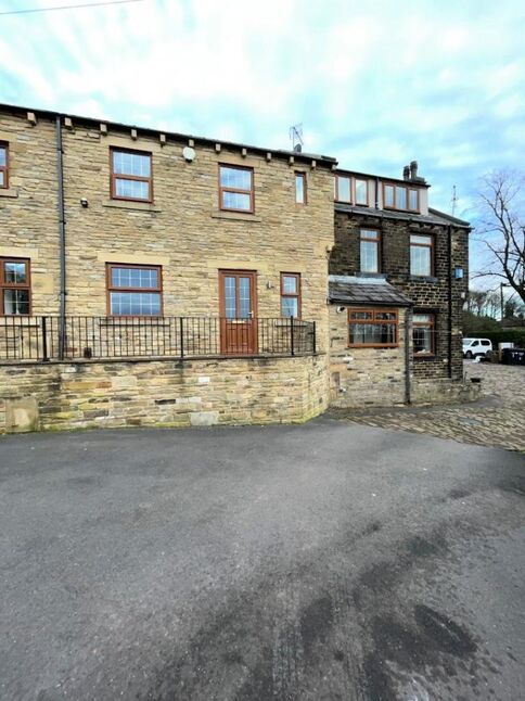 Main image of 2 bedroom Mid Terrace House for sale, Master Lane, Halifax, West Yorkshire, HX2