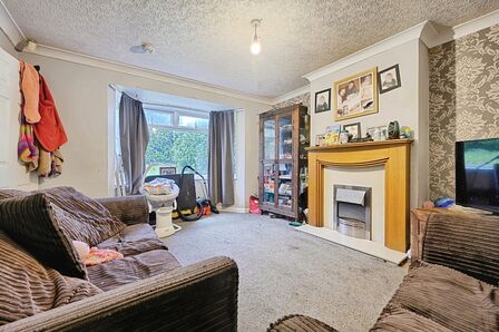 3 bedroom End Terrace House for sale