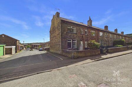 3 bedroom End Terrace House for sale