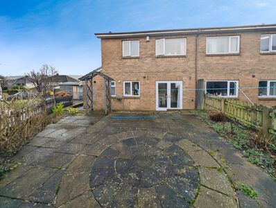 Highlands Lane, 3 bedroom Semi Detached House for sale, &pound;220,000