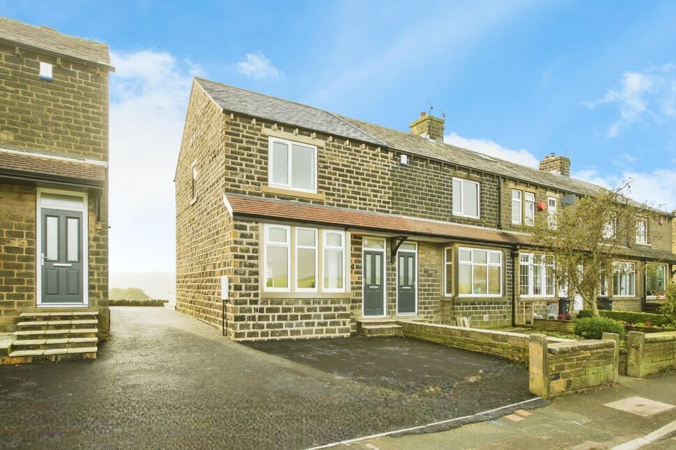Main image of 2 bedroom Mid Terrace House for sale, The Hame, Stainland Road, Halifax, HX4