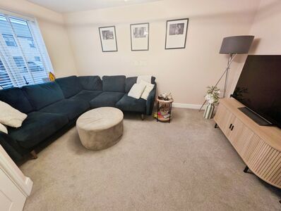 Willow Lane, 3 bedroom Semi Detached House for sale, &pound;322,500