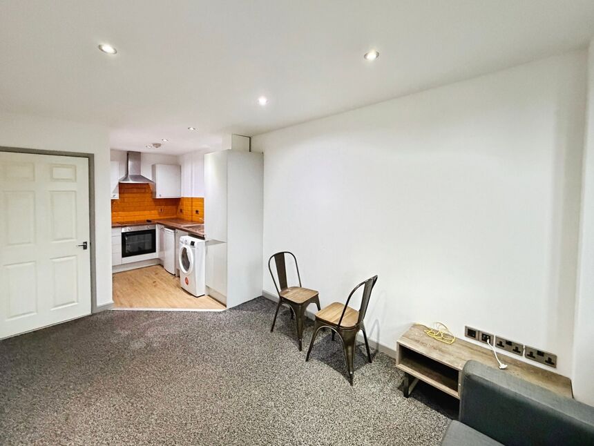 Main image of 1 bedroom Flat to rent, Blackwall, Halifax, West Yorkshire, HX1