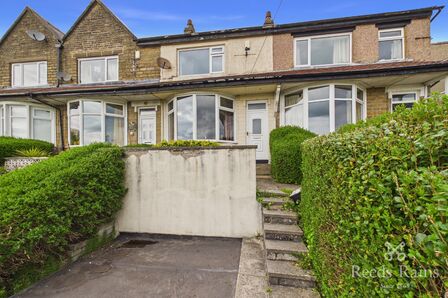 Roils Head Road, 2 bedroom Mid Terrace House for sale, &pound;150,000