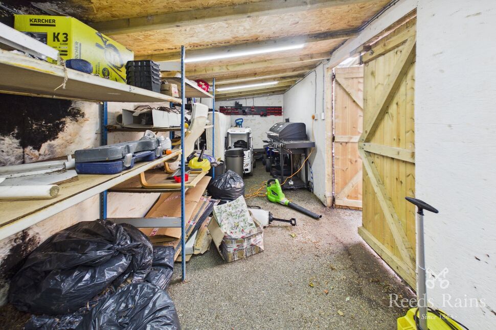 Outbuilding