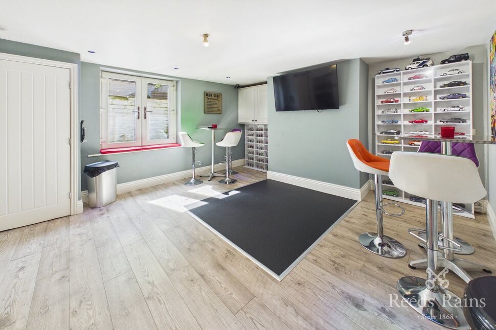 Entertainment Room