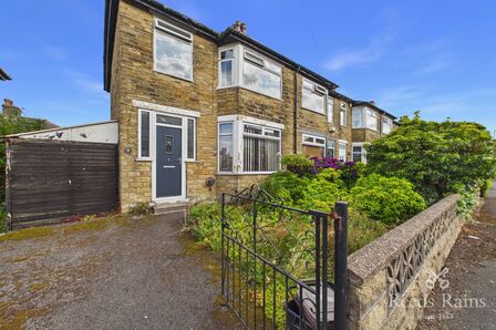 3 bedroom End Terrace House for sale