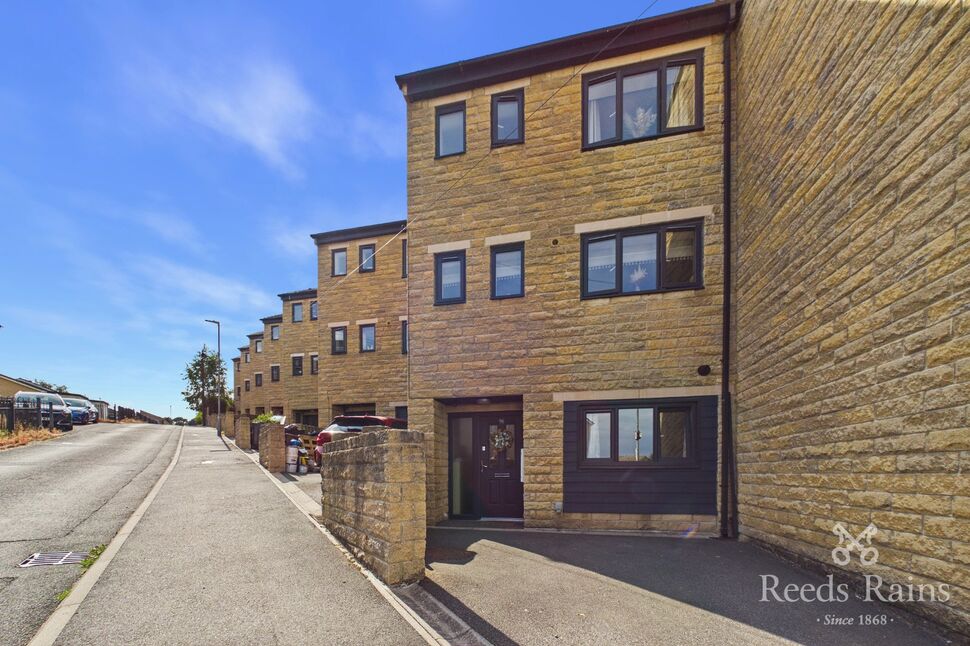 Main image of 4 bedroom Mid Terrace House for sale, New Street, Southowram, West Yorkshire, HX3