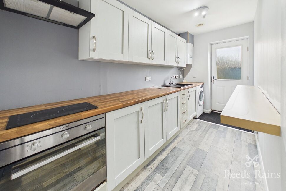 Kitchen / Utility
