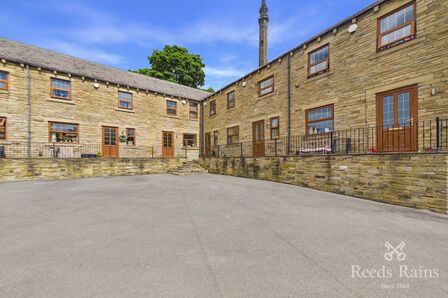Master Lane, 2 bedroom Mid Terrace House for sale, &pound;170,000