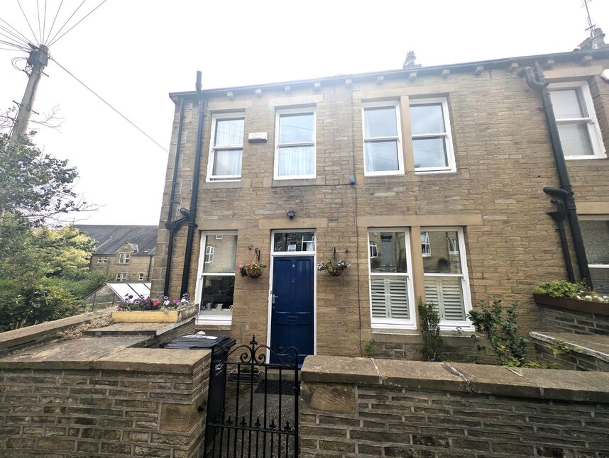 Main image of 4 bedroom End Terrace House for sale, Beverley Place, Halifax, West Yorkshire, HX3